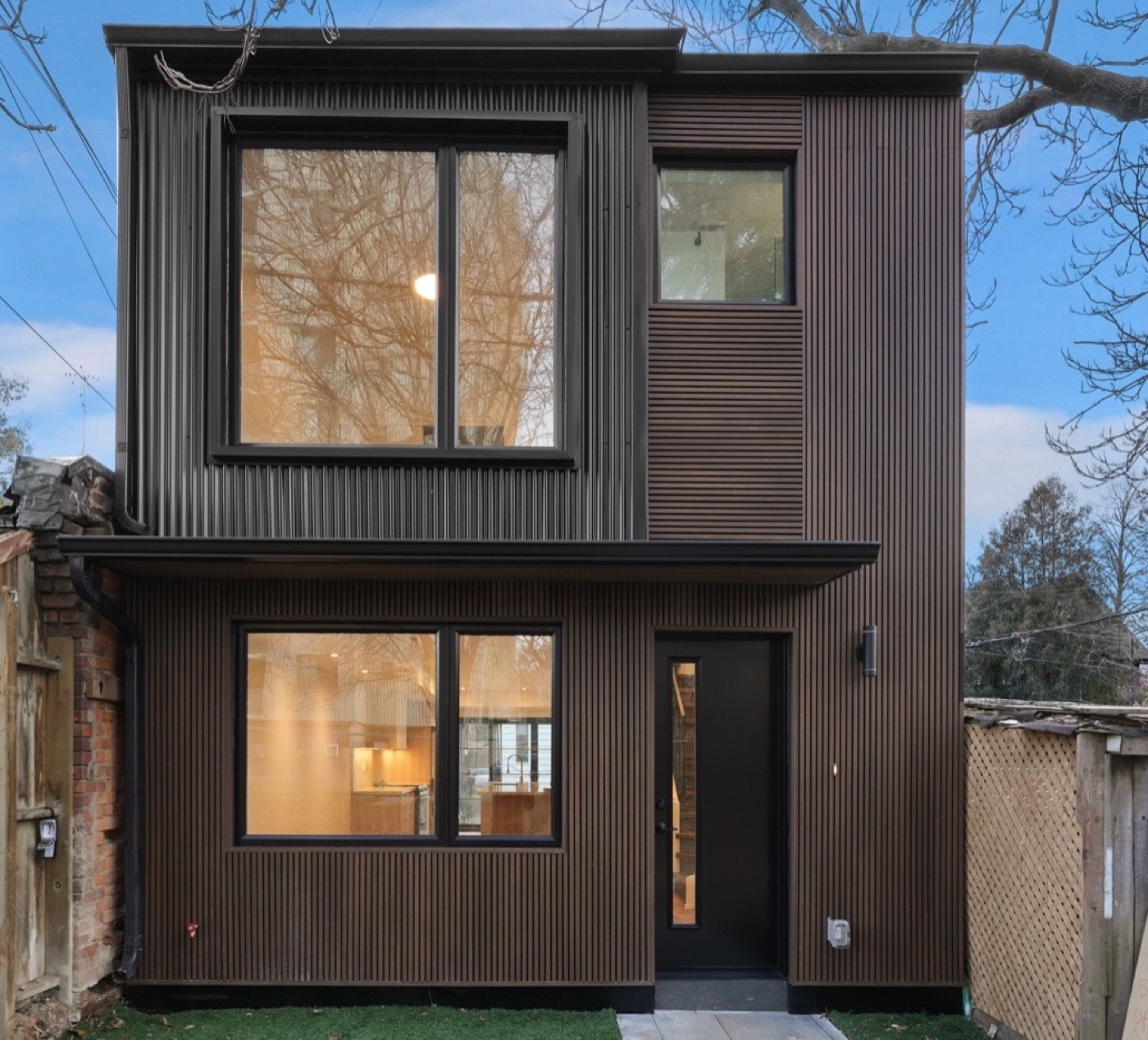 Neepawa laneway suite by Kasa Suites, Toronto